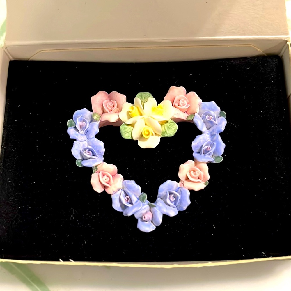 Hearts and flowers pin.